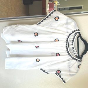 Madewell embroidered flutter sleeve top size Small